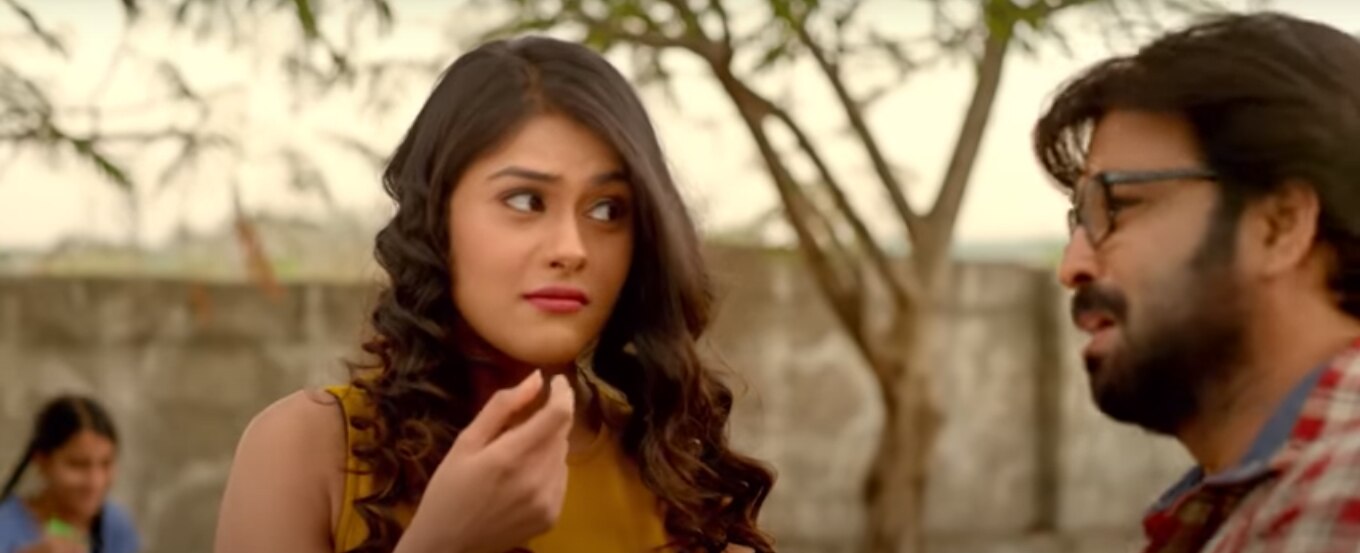 अपनी डेब्यू फिल्म 'इ ई' के एक सीन में नायरा शाह. अपनी डेब्यू फिल्म 'इ ई' के एक सीन में नायरा शाह.
