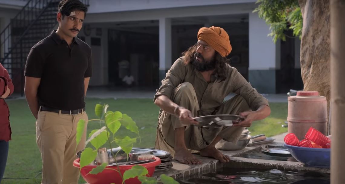 हिंसा करने वाले और सहने वाले, दोनों पक्षों की मनोदशा को जगह दी है. Bevda