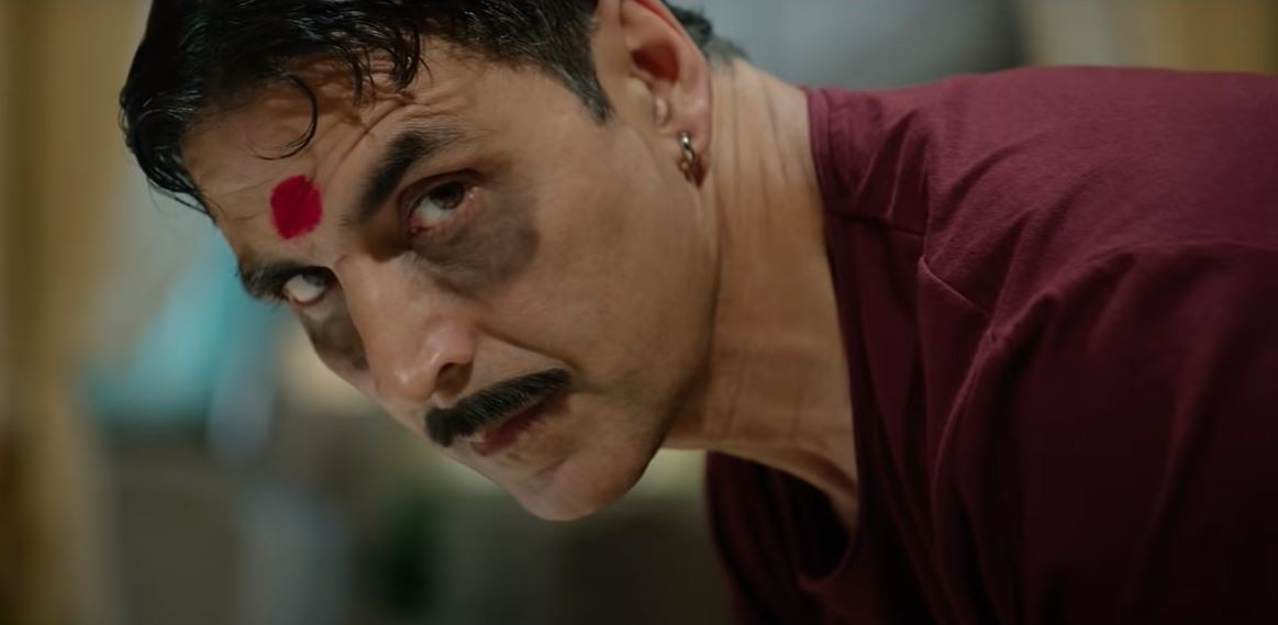 अक्षय वो पहले सुपरस्टार थे जो अपनी फिल्म को थिएटर की जगह डायरेक्ट ओटीटी पर लाए. फोटो - ट्रेलर Laxmi