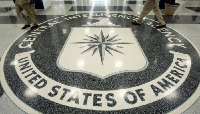 CIA के स्टेशन चीफ़ चाहते थे कि इस मामले पर क्यूबन्स से सवाल किया जाना चाहिए. मगर CIA और स्टेट डिपार्टमेंट इसके लिए राज़ी नहीं था. Cia