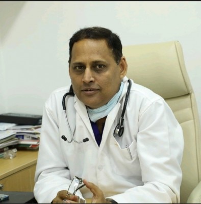 डॉक्टर पंकज आनंद, सीनियर कंसल्टेंट क्रिटिकल केयर एंड आईसीयू, फ़ोर्टिस एस्कॉर्ट्स हॉस्पिटल, जयपुर डॉक्टर पंकज आनंद, सीनियर कंसल्टेंट क्रिटिकल केयर एंड आईसीयू, फ़ोर्टिस एस्कॉर्ट्स हॉस्पिटल, जयपुर