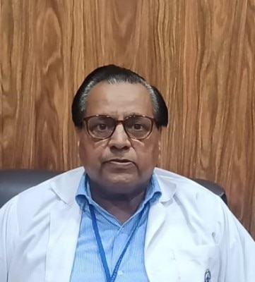 डॉक्टर आर के मेहरा, जनरल फिजिशियन, आकाश हॉस्पिटल, नई दिल्ली डॉक्टर आर के मेहरा, जनरल फिजिशियन, आकाश हॉस्पिटल, नई दिल्ली
