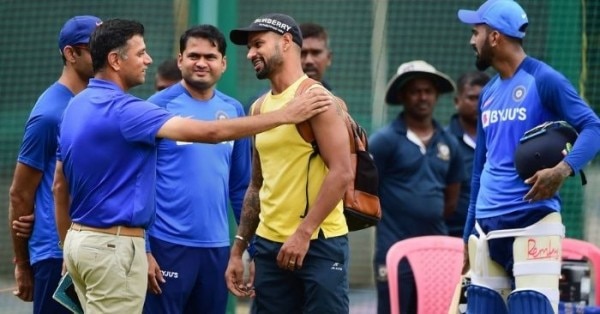 राहुल द्रविड़ और शिखर धवन की फाइल फोटो. Dravid Dhawan Team India