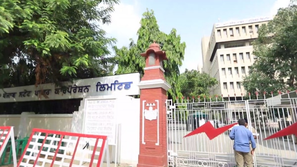 PSPCL मांग को पूरा नहीं कर पा रहा है. फोटो सोर्स- रूहानी, रजत Punjab 1