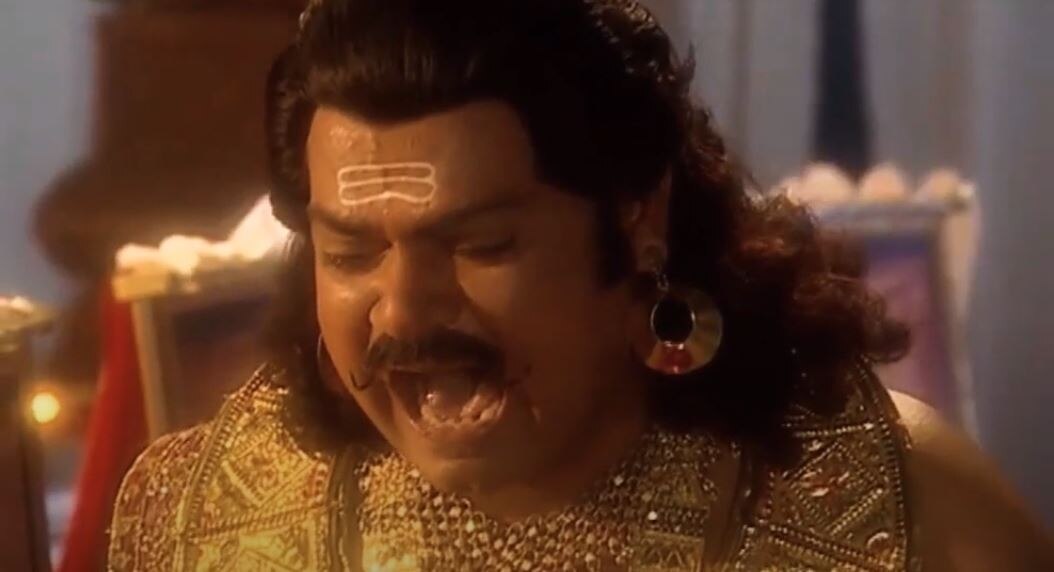 रावण का अनदेखा पहलू दिखाने के लिए अखिलेन्द्र की प्रशंसा हुई थी. Ravan Crying 2