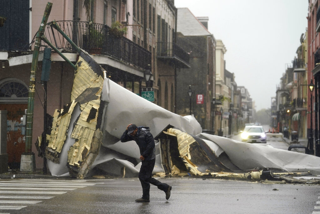 (फ़ोटो- असोसीएट प्रेस) Hurricane Ida Photo Gallery