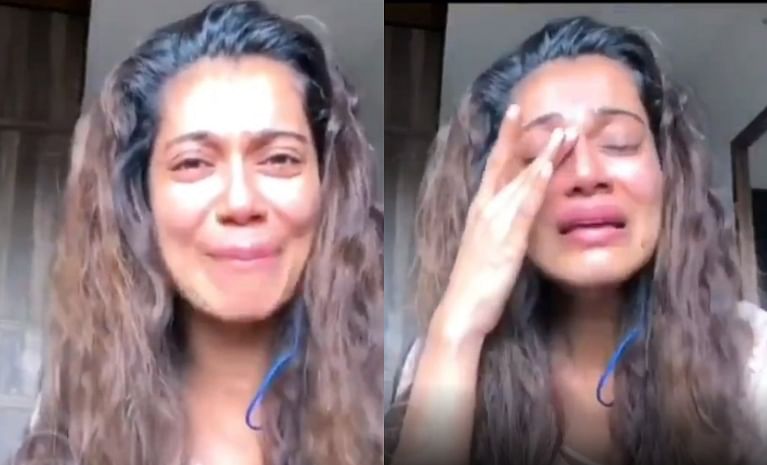 कंगना का ट्विटर हैंडल सस्पेंड होने और बंगाल हिंसा पर बात करने के दौरान रोतीं पायल रोहतगी. उन्होंने अपने एक लाइव वीडियो में इन मसलों पर बात की थी. उसी वीडियो का स्क्रीनग्रैब है. कंगना का ट्विटर हैंडल सस्पेंड होने और बंगाल हिंसा पर बात करने के दौरान रोतीं पायल रोहतगी. उन्होंने अपने एक लाइव वीडियो में इन मसलों पर बात की थी. उसी वीडियो का स्क्रीनग्रैब है.
