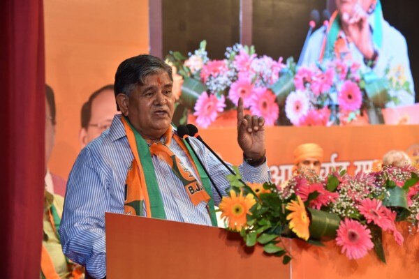 गुलाब चंद कटारिया. (तस्वीर उनके ट्विटर अकाउंट से साभार है.) gulab chand kataria