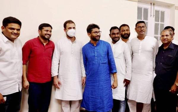 राहुल गांधी के साथ जिग्नेश Kanhaiya Kumar Joins Congress