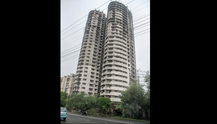सुपरटेक ट्विन टॉवर्स, नोएडा. (फोटो- PTI) Supertech Towers