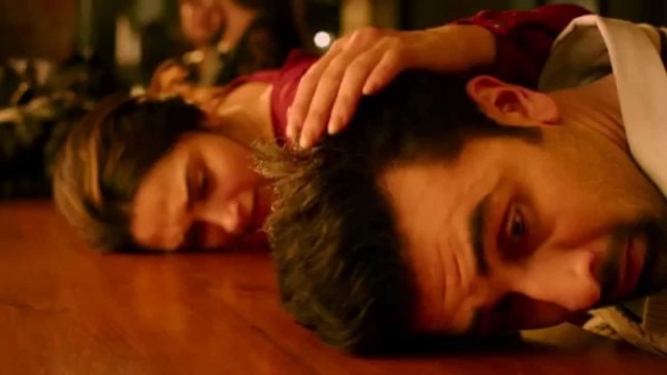 बेदर्द थी ज़िन्दगी, बेदर्द है - अगर तुम साथ हो (तमाशा)