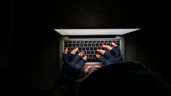 प्रतीकात्मक तस्वीर. (साभार- Canva.com) cyber crime