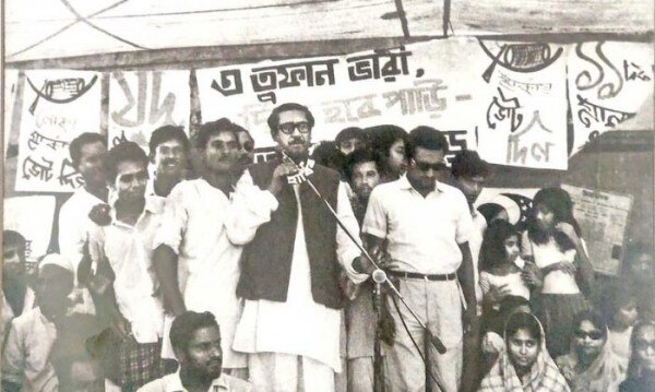 1970 में पाकिस्तान में पहली बार जनरल इलेक्शन हुए जिसमें पूर्वी पाकिस्तान की आवामी लीग पार्टी जीती (फ़ाइल फोटो) Untitled Design