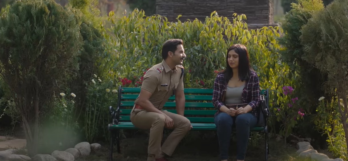 फिल्म के एक सीन में सुमन को शादी के लिए मनाता शार्दुल. फिल्म के एक सीन में सुमन को शादी के लिए मनाता शार्दुल.