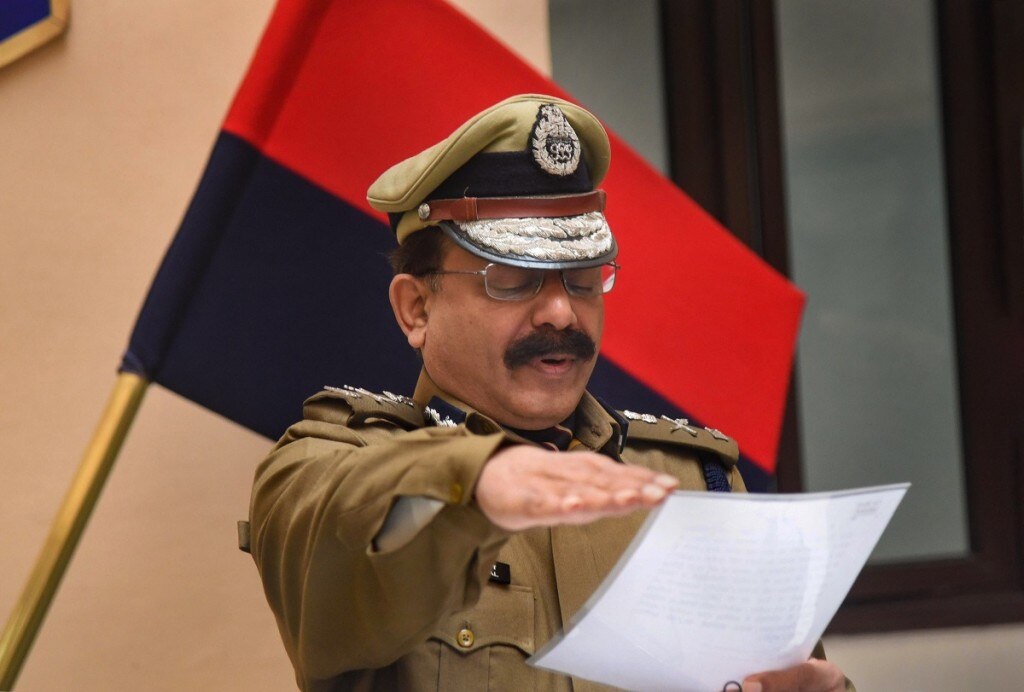 बिहार के डीजीपी एसके सिंघल की पुरानी तस्वीर. (साभार- पीटीआई) S K Singhal Made Full Time Dgp Of Bihar