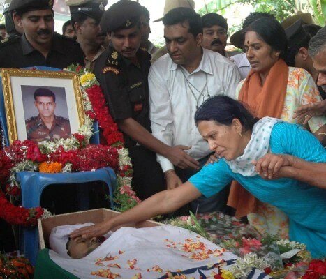 मेजर संदीप उन्नीकृष्णन की अंतिम यात्रा मेजर संदीप उन्नीकृष्णन की अंतिम यात्रा
