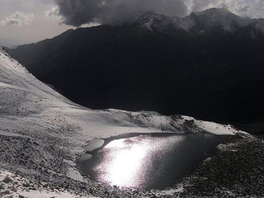 aansu-lake-3