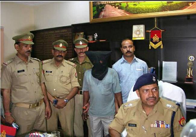 केदार आरोपी