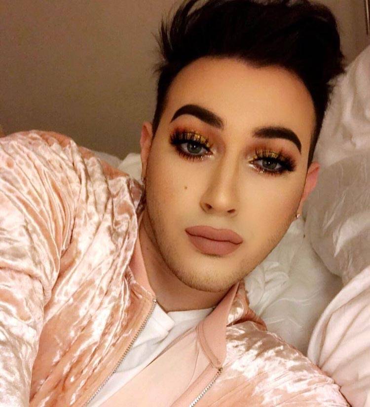 Manny Gutierrez was featured in Maybelline's ad campaign 'That Boss Life'. Photo courtesy: Facebook/MannyGutierrez Manny Gutierrez was featured in Maybelline's ad campaign 'That Boss Life'. Photo courtesy: Facebook/MannyGutierrez