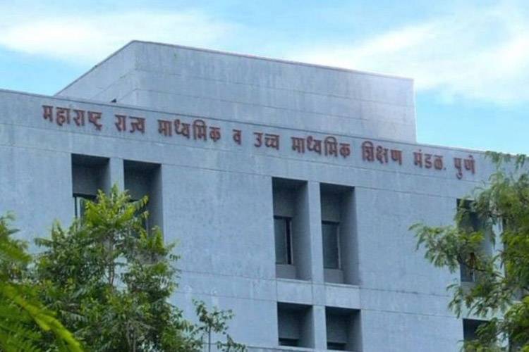 अब शकुंतला महाराष्ट्र स्टेट बोर्ड की अध्यक्ष हैं. फ़ोटो कर्टसी: Twitter अब शकुंतला महाराष्ट्र स्टेट बोर्ड की अध्यक्ष हैं. फ़ोटो कर्टसी: Twitter