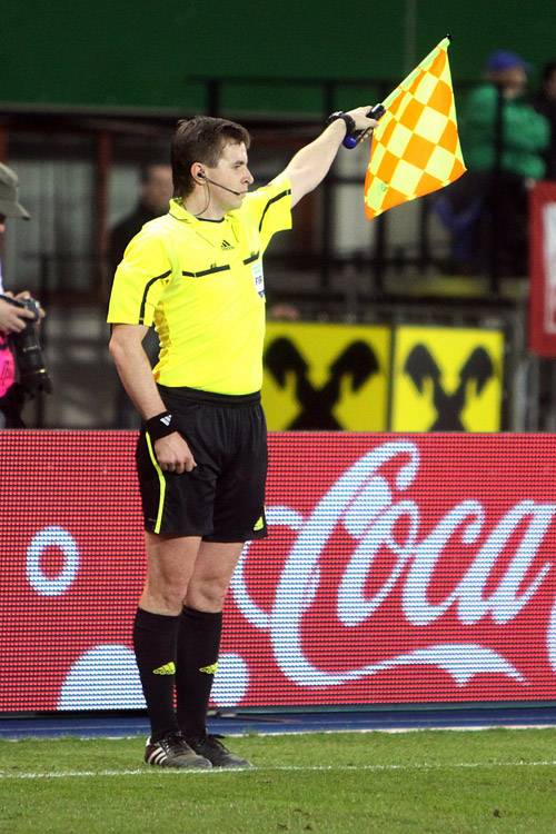 Referee during a football match. Photo Courtesy: Wikimedia Commons