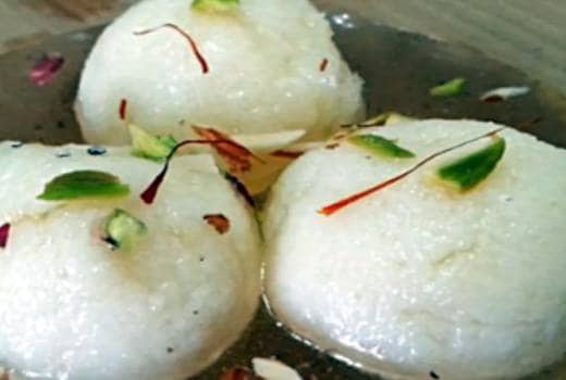 सूजी के रसगुल्ले