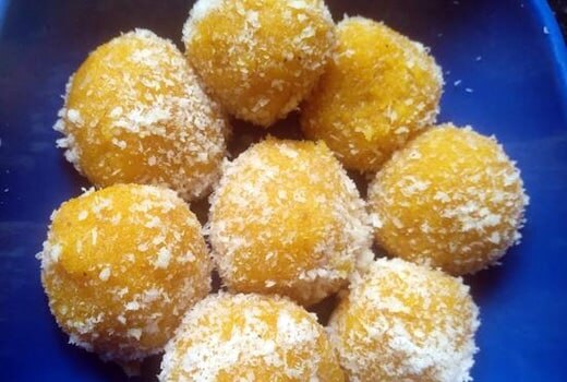 बनाना सीखिए रसीले आम के लड्डू, ये है विधि - How to make mango laddo aam ke  laddu ladoo recipe at home