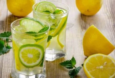 नींबू के ज्यादा सेवन से होते है कई नुकसान नींबू के ज्यादा सेवन से होते है कई नुकसान