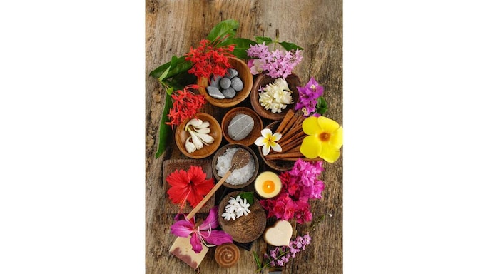 #FlowerPower|Embrace Flowers And Flower Extracts To Upgrade Your Skin And Hair Routine This Diwali