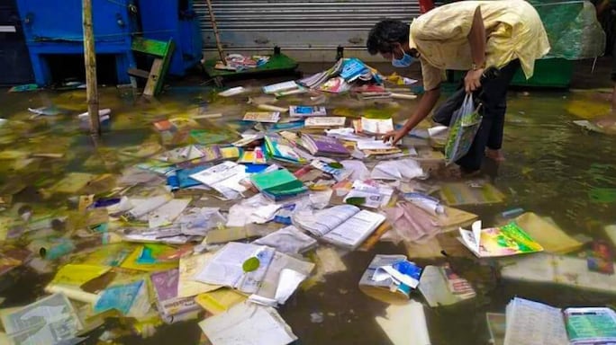 Booklovers Raise Funds To Restore Kolkata's College Street, Ravaged By Cyclone Amphan 