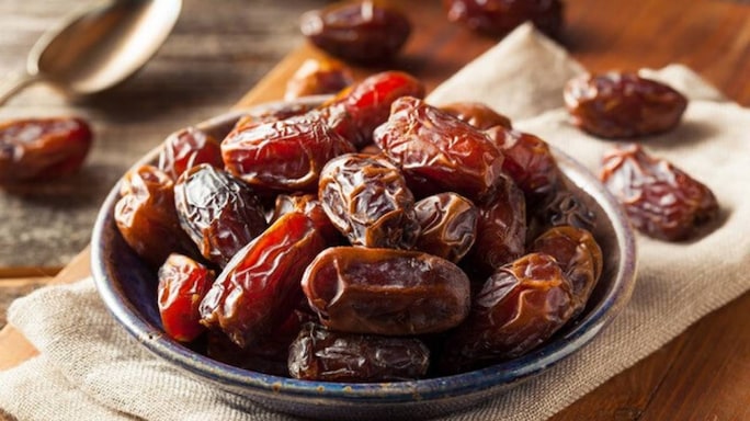 Don't Miss Your Date With This Dried Fruit Loaded With Nutrients