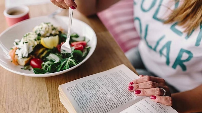 In Search Of A Wellness Guide? These 4 Books Will Help You Eat, Sleep And Look Better