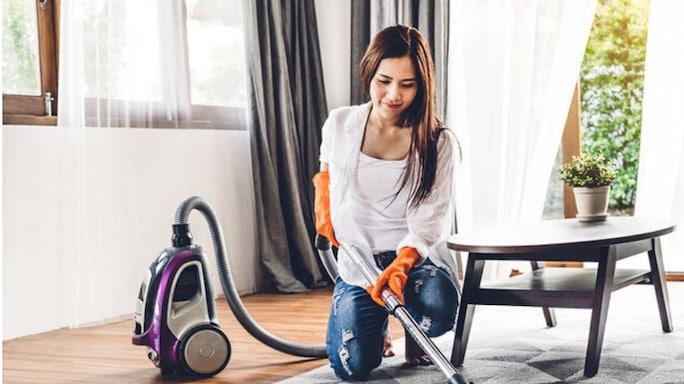 Confused About Which Vacuum Cleaner You Should Choose? This Guide Will Answer Your Queries