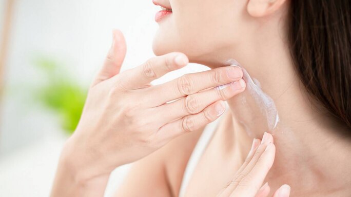 Don't Like The Look Of Stretch Marks, Cellulite And Sagging Skin? Try A Body Firming Oil Or Lotion