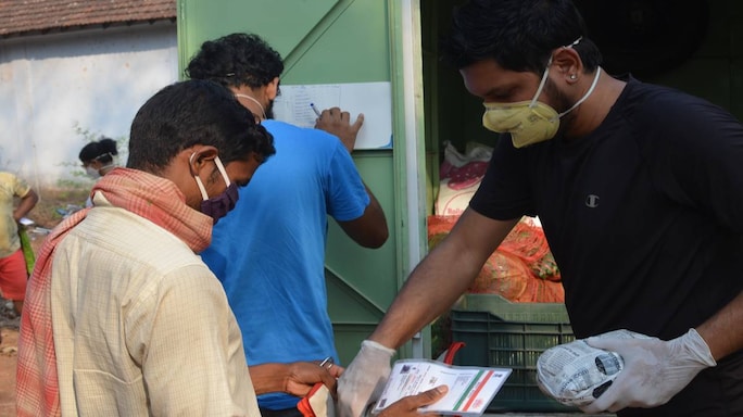 Lockdown Heroes: A Group In Goa Is Working With Migrants To Help Them Stay Afloat