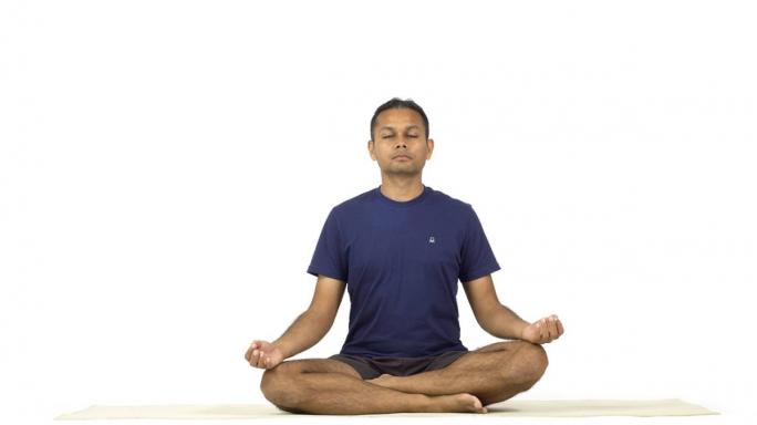 Quick Yoga Moves To Keep You Healthy