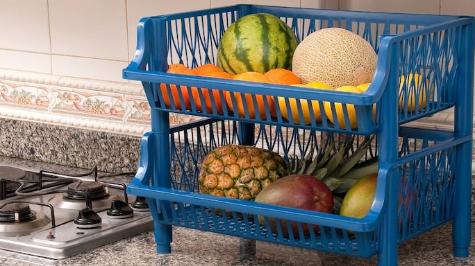 Declutter Your Kitchen And Make It Look Spacious With Organizers