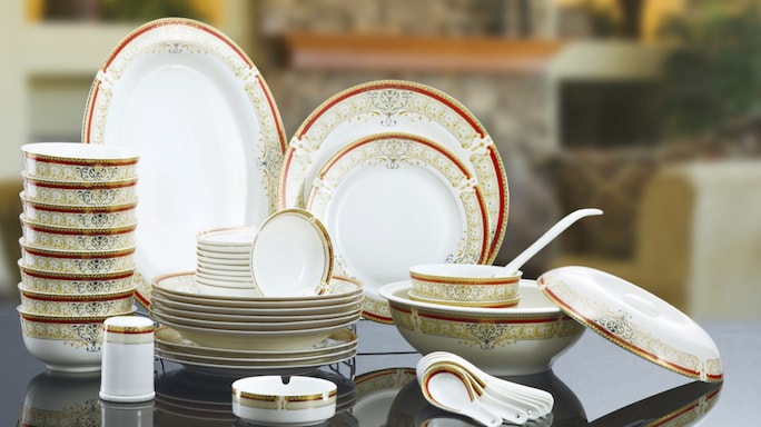 Relish Your Meals With Quality Dinnerware