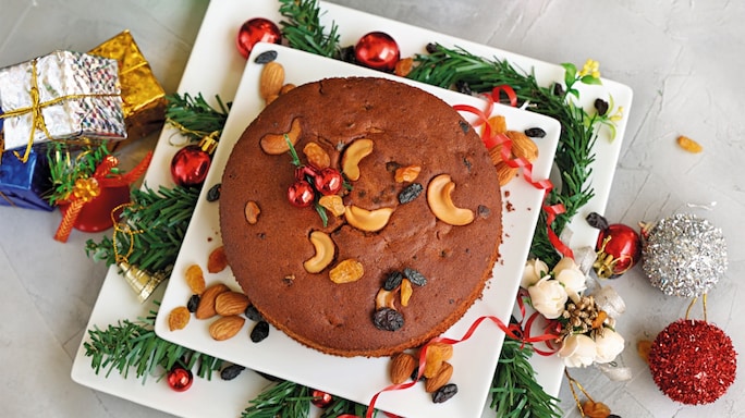 Home for the Holidays: The Spirit of Christmas Cake