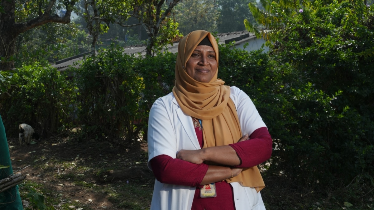 Extraordinary Indians: A. Sabeena, the Nurse who Braved the 2024 Wayanad Floods to Save Lives