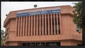 Delhi Pharmaceutical Sciences and Research University, New Delhi Delhi Pharmaceutical Sciences and Research University, New Delhi