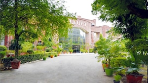 Lloyd Business School, Greater Noida Lloyd Business School, Greater Noida