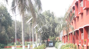 Lady Shri Ram College for Women LSR, New Delhi Lady Shri Ram College for Women LSR, New Delhi
