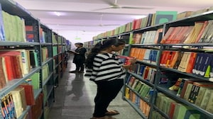 Delhi College of Arts & Commerce Delhi College of Arts & Commerce