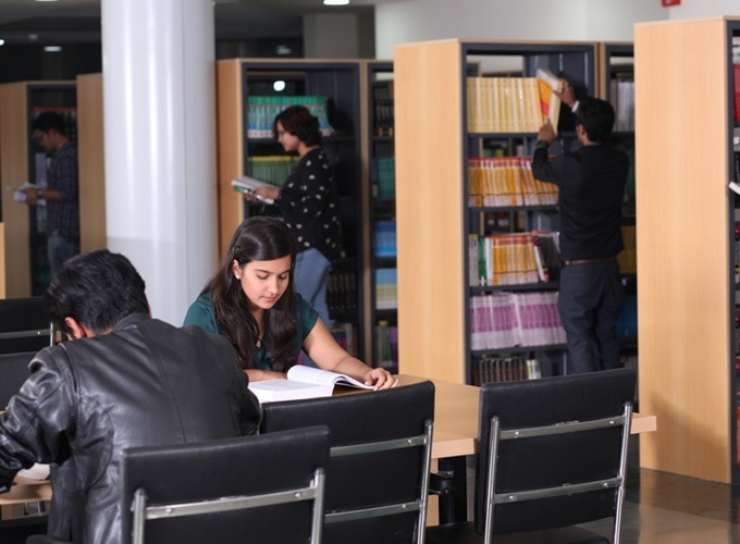 Amity University, Kolkata Amity University, Kolkata