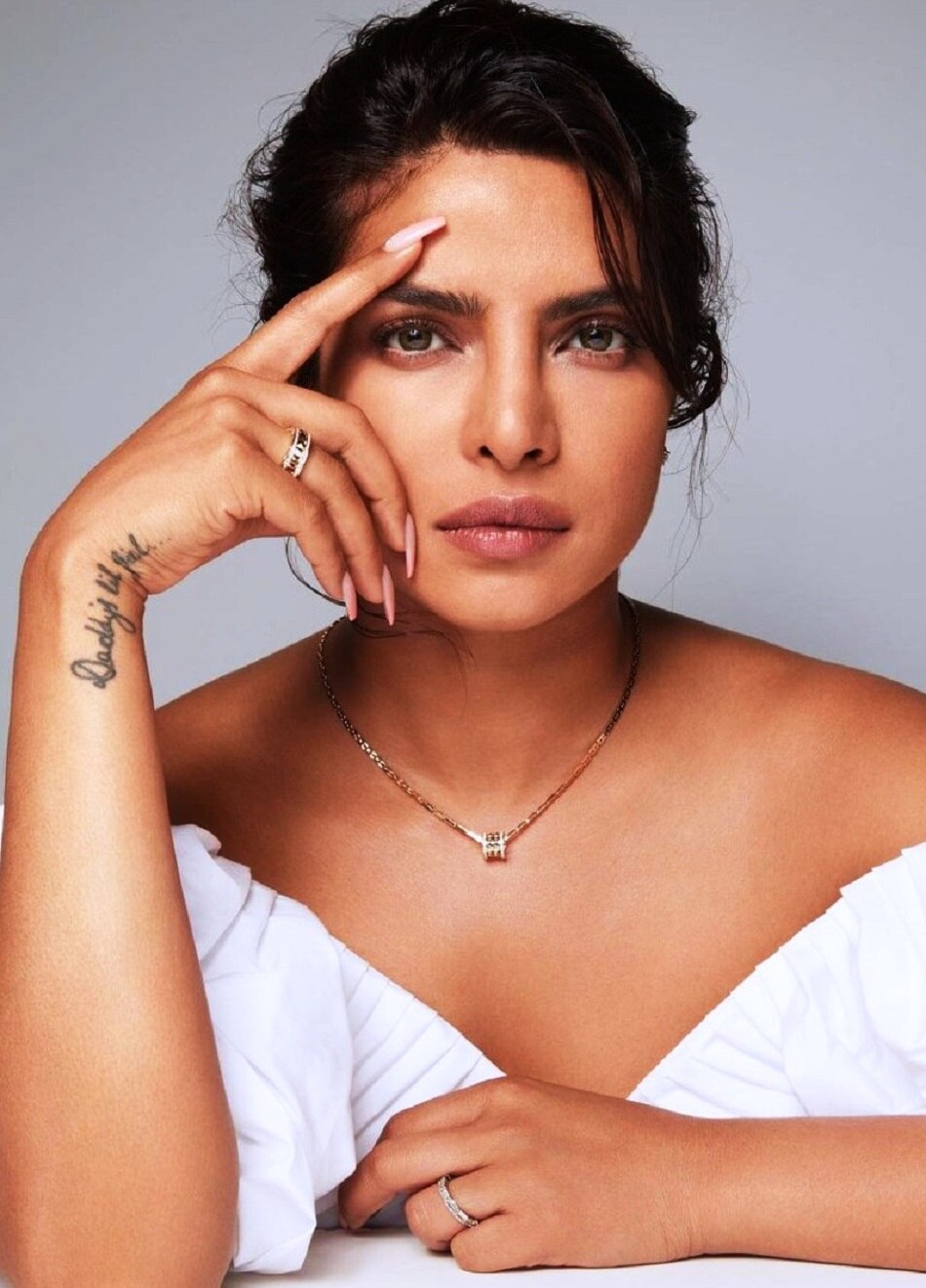 जाह्नवी से प्रियंका तक, देखें बॉलीवुड स्टार्स के टैटू