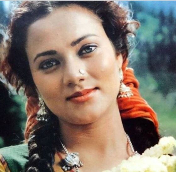 বদলে গিয়েছেন মন্দাকিনী, এখন কেমন দেখতে PHOTOS 