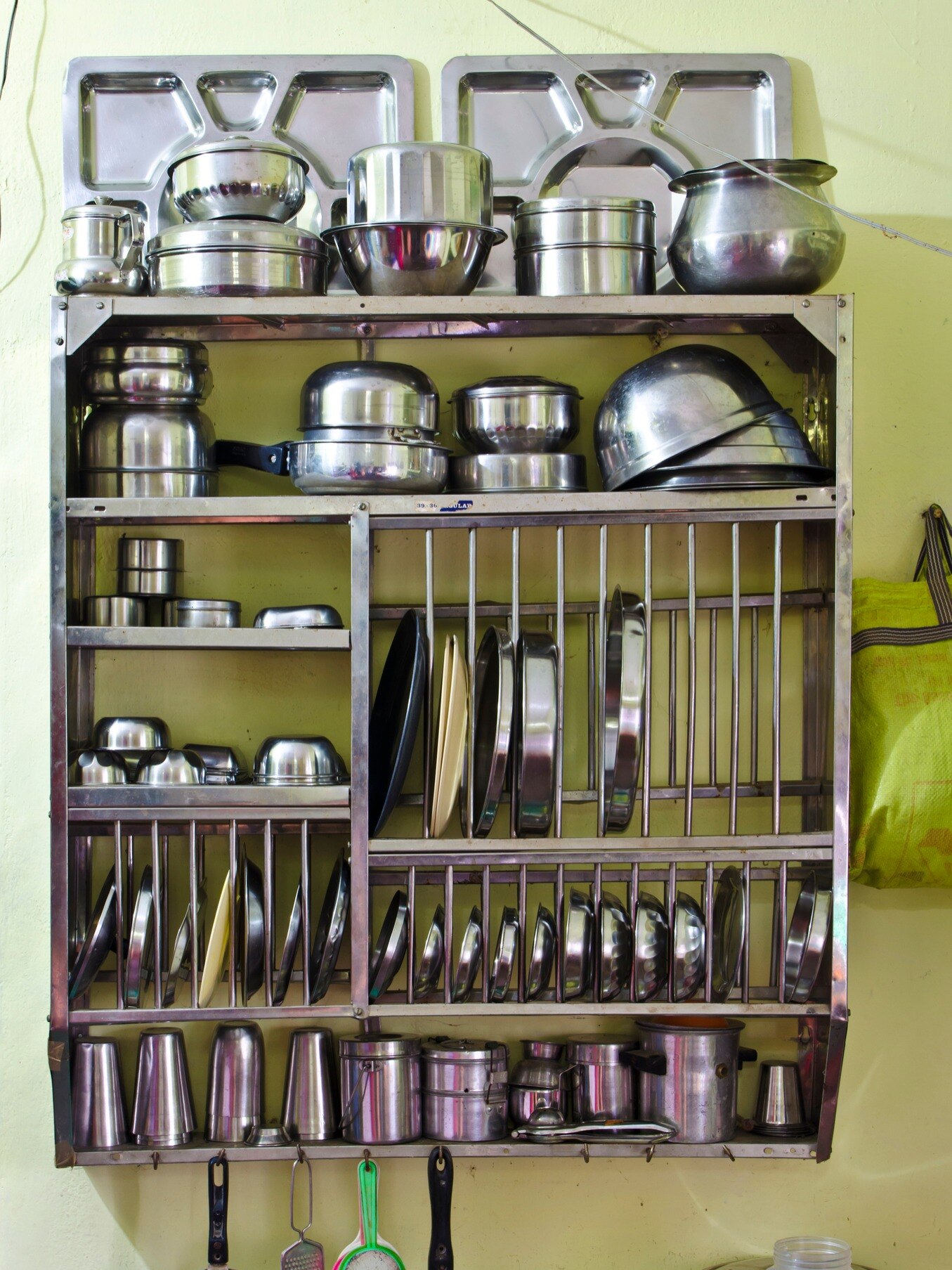  Utensils Stand 