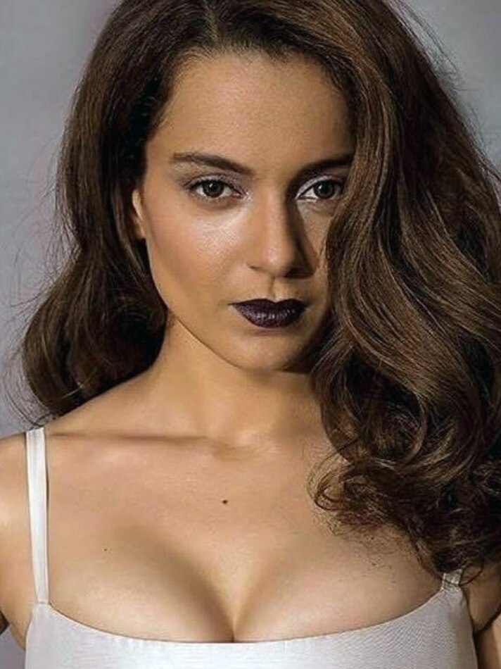 कंगना रनौत का ग्लैमरस अंदाज