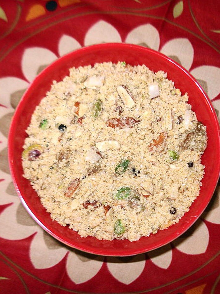 जन्माष्टमी स्पेशल आटे की पंजीरी 